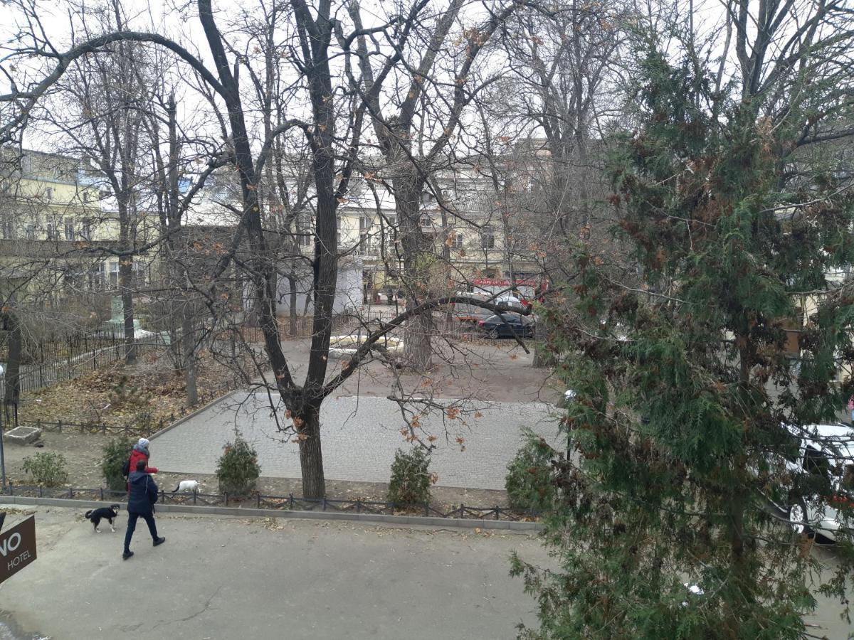 Hotel Reno On Deribasovskaya โอเดสซา ภายนอก รูปภาพ